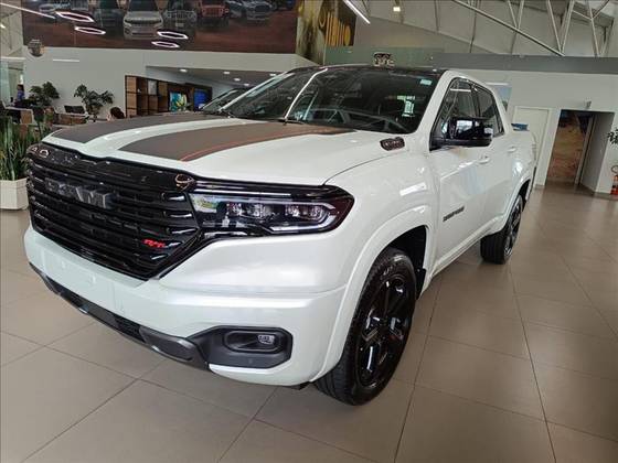 RAM RAMPAGE 2.0 HURRICANE 4 TURBO GASOLINA R/T 4X4 AUTOMÁTICO